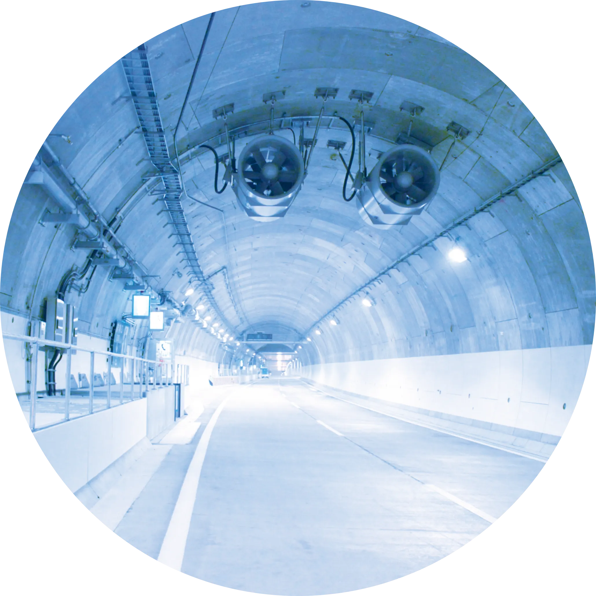 トンネル内空調設備の写真